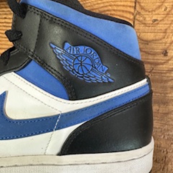 AIR JORDAN 1 MID ‘RACER BLUE’ 554724-140 - Picture 1 of 9